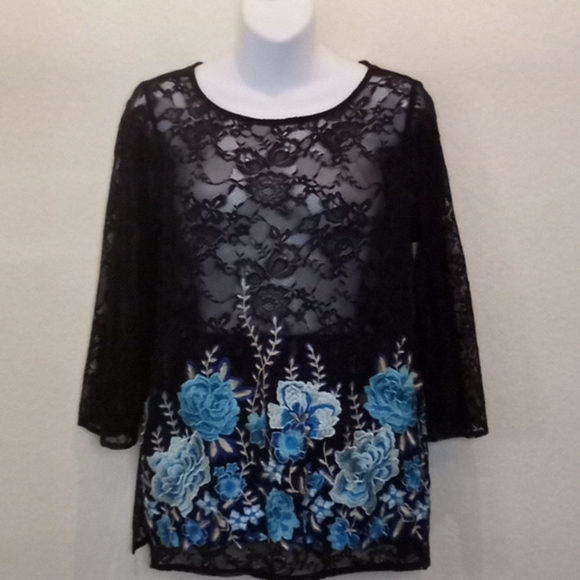 Karen Kane Lace Floral Embroidered  Top - Picture 1 of 14
